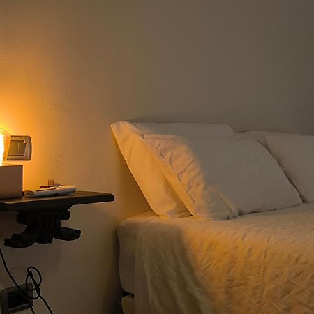 Villa Riva Lago - Apartment With Parking 타베르놀라 베르가마스카 외부 사진